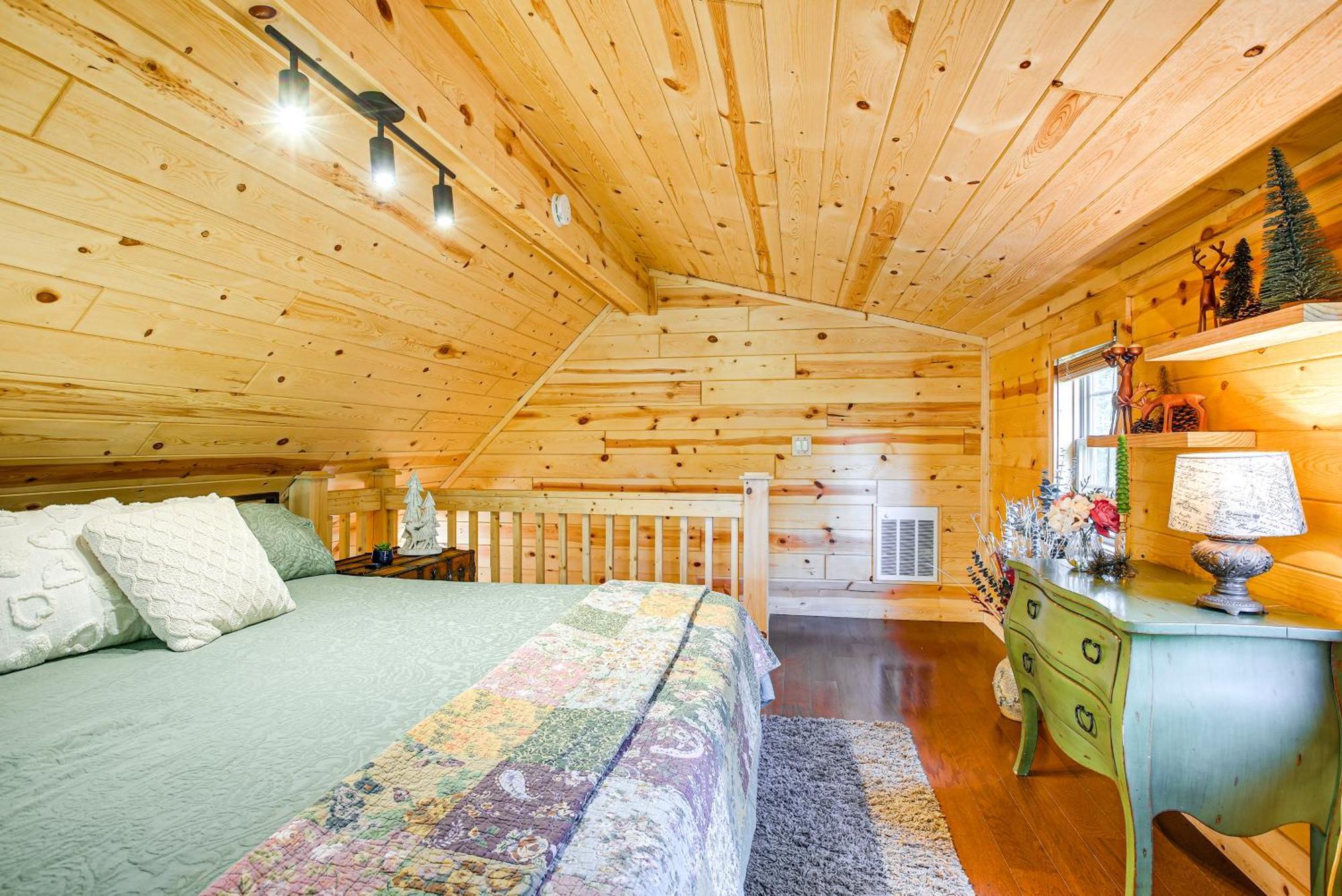 Idyllic Cabin In The Heart Of Hocking Hills Rockbridge Kültér fotó